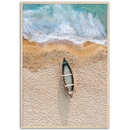 Boat at empty beach.