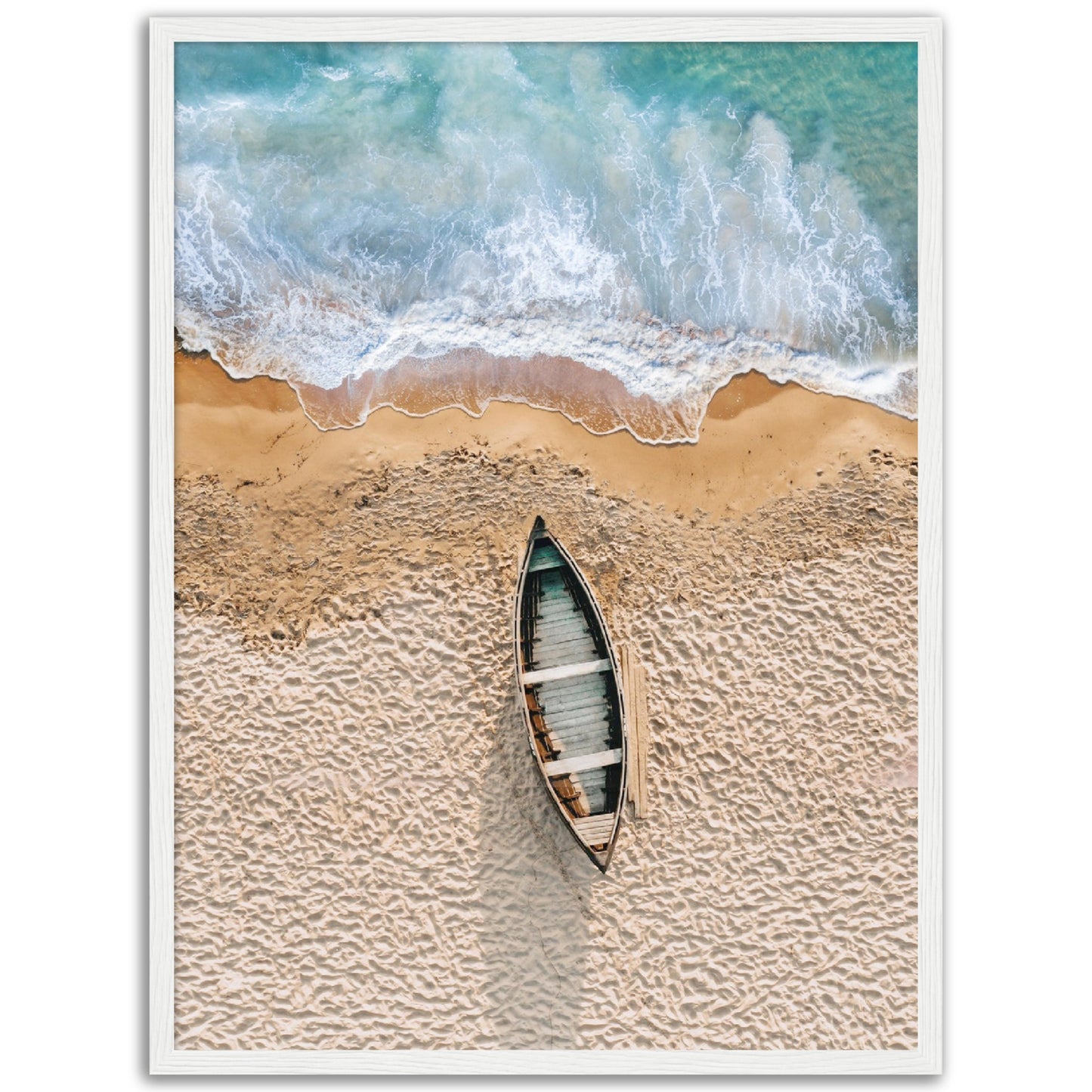 Boat at empty beach.